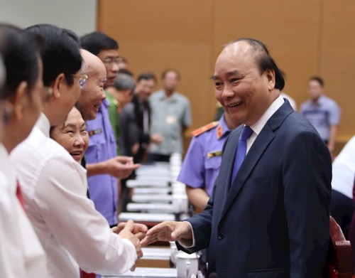 Premierminister Nguyen Xuan Phuc nimmt am Jubiläum zum 60. Gründungstag der Staatsanwaltschaft teil - ảnh 1