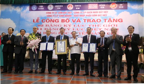 Ein vietnamesischer Keramik-Hersteller gewinnt zwei Weltrekorde - ảnh 1