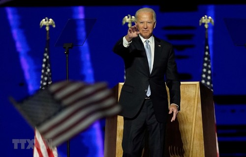 Ex-Präsident George W. Bush gratuliert Joe Biden - ảnh 1