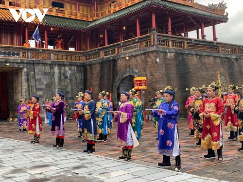 Inszenierung der Zeremonie „Ban Soc” der Nguyen-Dynastie - ảnh 1