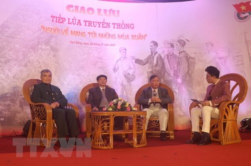 Austauschprogramm zum 80. Jahrestag der Heimkehr von Präsident Ho Chi Minh - ảnh 1