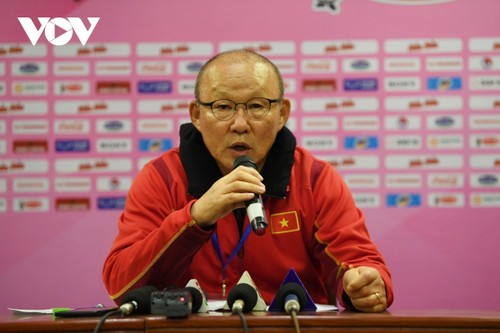 Fußball-Trainer Park Hang-seo begrüßt das Neujahrsfest in der Quarantäne - ảnh 1
