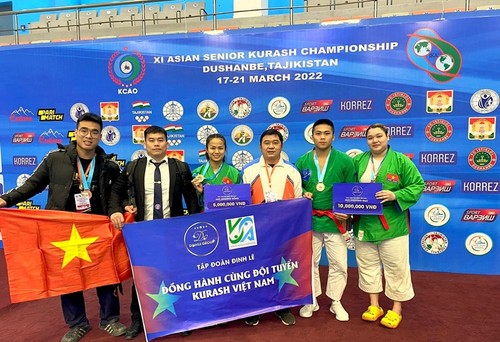 Die Kurash-Mannschaft Vietnams gewinnt vier Medaillen bei Asienmeisterschaft - ảnh 1
