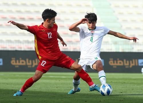 U23-Mannschaft Vietnams trifft U23-Mannschaft Usbekistans beim Dubai Cup - ảnh 1