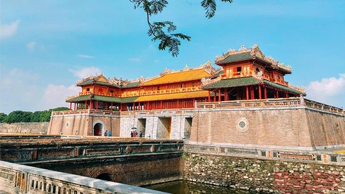 „Die Region der Kulturerbestätten” verbinden fünf zentralvietnamesische Provinzen bei Tourismusentwicklung - ảnh 1