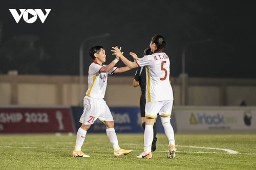 Gegen Osttimor kommt das vietnamesische Fußballteam der Frauen ins Halbfinale - ảnh 1