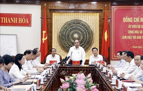 Staatspräsident Nguyen Xuan Phuc: Thanh Hoa zu einer vorbildlichen Provinz aufbauen - ảnh 1