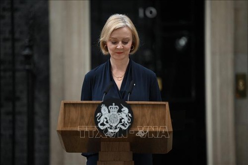 Die britische Premierministerin Liz Truss ist zurückgetreten - ảnh 1