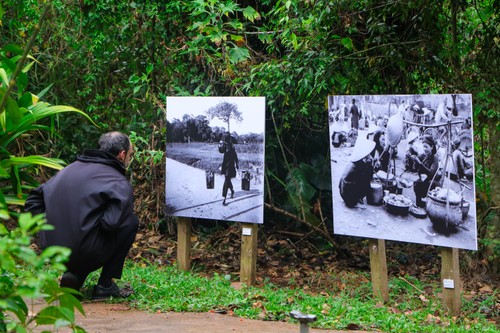 Ausstellung der wandernden Straßenverkäufer von Hanoi in Da Lat - ảnh 1