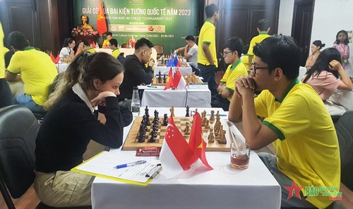Spieler aus zehn Ländern nehmen am Schach-Turnier Hanois 2030 teil - ảnh 1