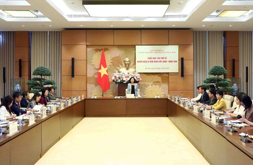 Mitglieder der Vietnam-Japan-Abgeordnetengruppe treffen sich in Hanoi - ảnh 1