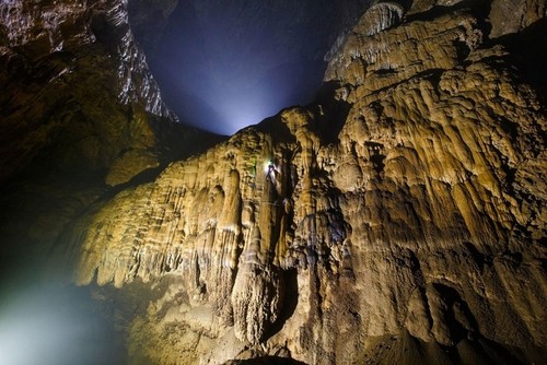 Son Doong ist eine der zehn schönsten Höhlen weltweit - ảnh 4