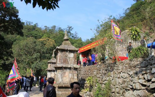 Ngoa Vân, un lieu saint du bouddhisme - ảnh 2