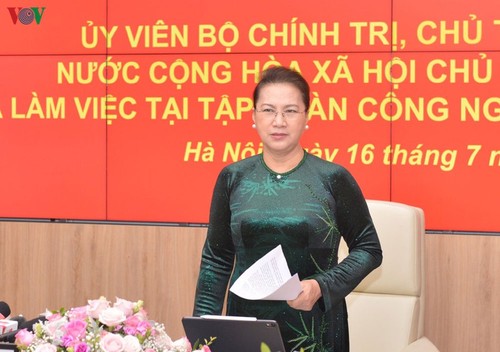 Nguyên Thi Kim Ngân salue les réalisations de Viettel - ảnh 1