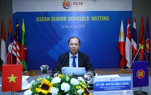Réunion virtuelle des hauts officiels de l’ASEAN (SOM ASEAN) - ảnh 1