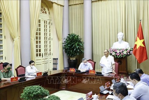 Nguyên Xuân Phuc dirige une réunion sur l’exécution des jugements - ảnh 1