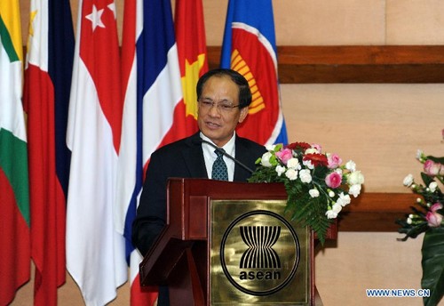 Nhiệm vụ ngoại giao mới của Việt Nam trong ASEAN năm 2013  - ảnh 3