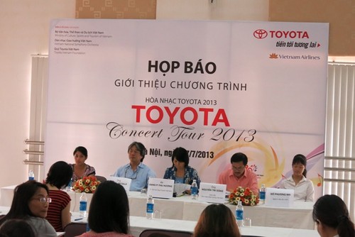 Đưa âm nhạc dân gian Việt Nam vào Chương trình Hòa nhạc Toyota 2013 - ảnh 1