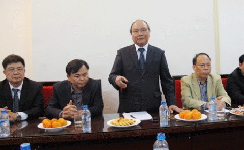 Phó Thủ tướng Nguyễn Xuân Phúc: quyết liệt hơn nữa trong xử lý vi phạm trật tự an toàn giao thông    - ảnh 1