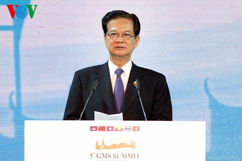 Thủ tướng Nguyễn Tấn Dũng kết thúc chuyến tham dự Hội nghị thượng đỉnh Tiểu vùng Mekong mở rộng    - ảnh 1