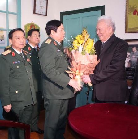 Sôi nổi các hoạt động kỷ niệm 70 năm ngày thành lập QĐND Việt Nam - ảnh 1