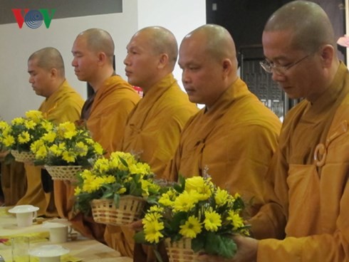 Phật tử Việt Nam tại Cộng hòa Czech tổ chức Đại lễ Vu lan báo hiếu 2015 - ảnh 2