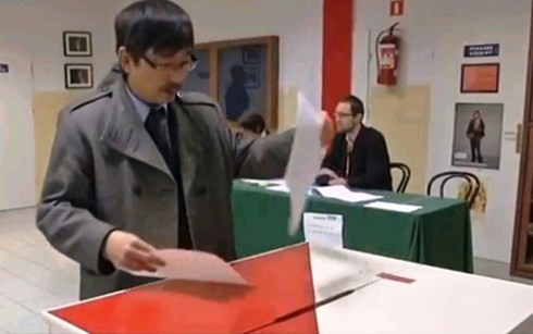 Ứng cử viên gốc Việt tranh cử Quốc hội Ba Lan - ảnh 1