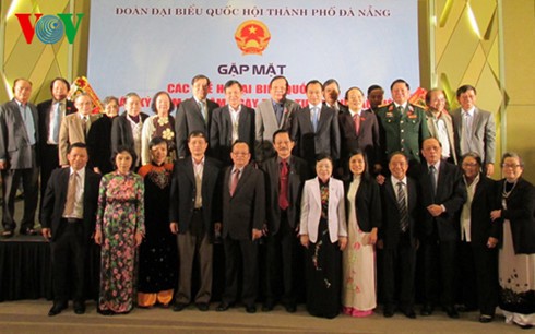 Đoàn đại biểu Quốc hội Đà Nẵng gặp mặt nhân 70 năm Ngày tổng tuyển cử đầu tiên - ảnh 1