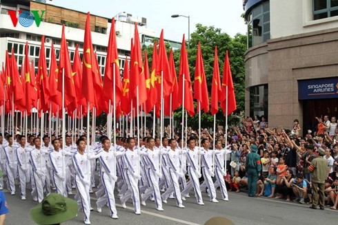 Во Вьетнаме прошла официальная церемония празднования 70-летия со Дня независимости стран - ảnh 3