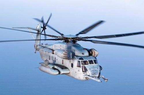 В Японии на школьную площадку упала часть военного вертолета США - ảnh 1