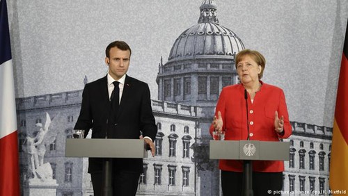 Ангела Меркель и Эммануэль Макрон обсудили будущее Евросоюза - ảnh 1