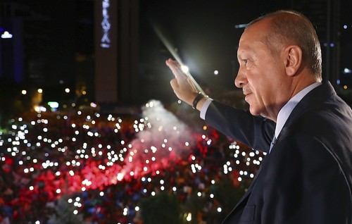 Путин поздравил Эрдогана с переизбранием на пост президента Турции - ảnh 1