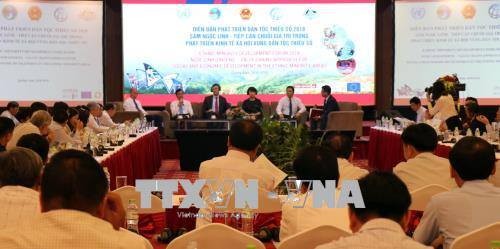 В провинции Куангнам прошел форум по развитию нацменьшинств 2018 - ảnh 1
