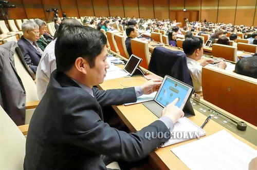 На 7-й сессии Нацсобрания СРВ 14-го созыва началась реализация плана строительства электронного парламента - ảnh 1