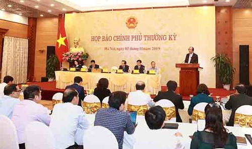 Вьетнамское правительство создаёт все условия для устойчивого развития экономики - ảnh 1