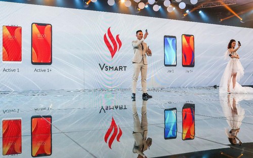 Forbes высоко ценит вьетнамский смартфон Vsmart - ảnh 1