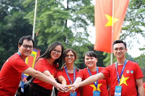3-й глобальный форум молодых вьетнамских интеллектуалов: роль молодых вьетнамских интеллектуалов в развитии страны  - ảnh 1
