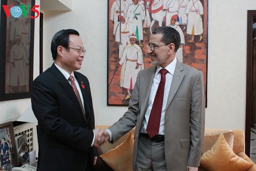Wakil Ketua MN Vietnam, Phung Quoc Hien melakukan kunjungan di Maroko - ảnh 2