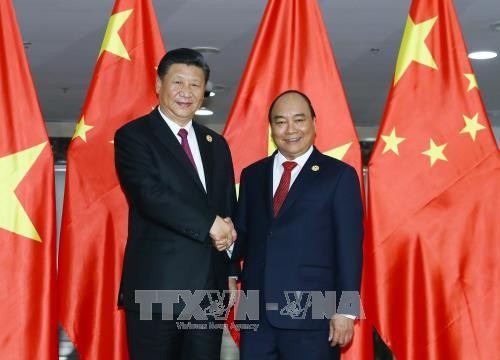 Kepala Redaksi Koran Tiongkok memberikan penilaian positif tentang prospek hubungan ekonomi Vietnam-Tiongkok - ảnh 1