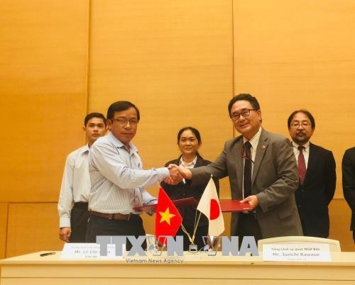 Jepang memberikan bantuan hibah bagi 5 proyek pendidikan dan kesehatan di Vietnam - ảnh 1