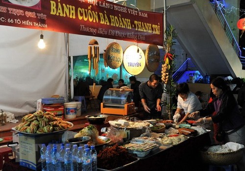 Kota Ha Noi untuk pertama kalinya mengadakan festival budayaan-kuliner - ảnh 1