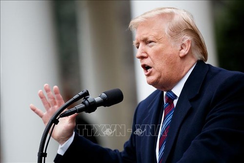 Presiden AS, Donald Trump membela kebijakan perdagangan yang keras terhadap Tiongkok - ảnh 1