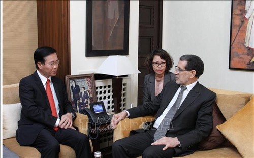 Kepala Departemen Propaganda KS PKV Vo Van Thuong melakukan temu kerja dengan PM dan Ketua Majelis Rendah Maroko - ảnh 1