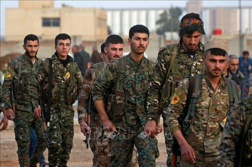 Rusia menegaskan bahwa pasukan orang Kurdi telah menyelesaikan penarikan diri dari Suriah Timur Laut - ảnh 1