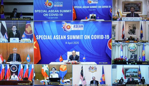 ASEAN mendorong kerjasama dalam melawan Covid-19 - ảnh 1