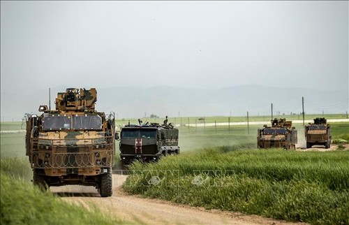 Rusia dan Turki melanjutkan patroli-patroli bersama di Suriah - ảnh 1