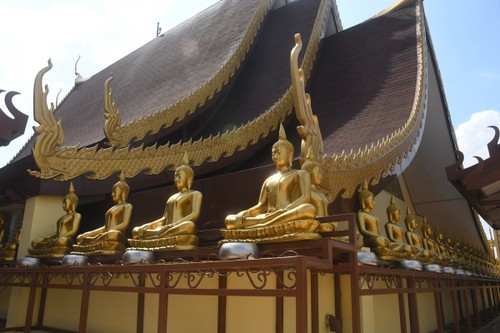 Biara Thailand di Negeri Islam Indonesia - Simbol Bagi Toleran dan Kehormonisan Agama - ảnh 2