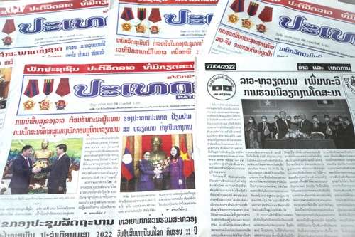  Truyền thông Lào đưa tin đậm nét về quan hệ Việt Nam - Lào - ảnh 1