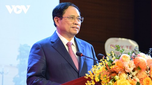 PM Pham Minh Chinh Hadiri Upacara Peringatan HUT ke-120 Pendirian  Universitas Kedokteran Ha Noi - ảnh 1