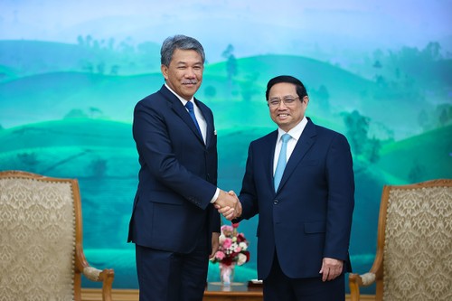 PM Vietnam, Pham Minh Chinh Terima Menteri Pertahanan Malaysia - ảnh 1